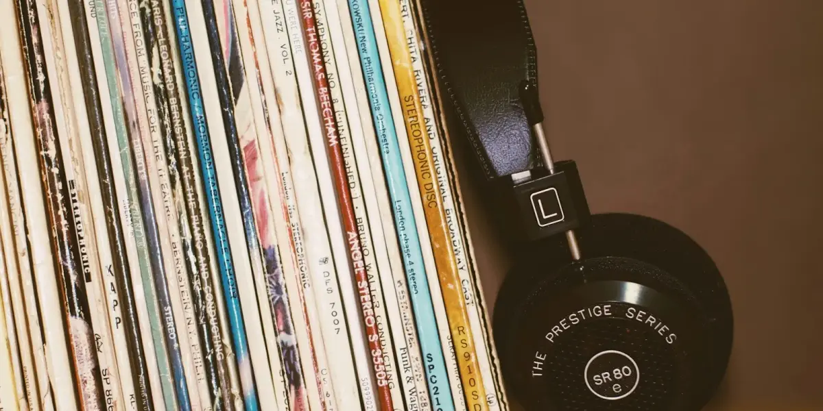 Stop Playing the Hits: Why Music Nobody Recognizes Is Better for Your Business